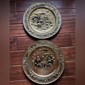 Set of 2 vintage brass Wall Plates